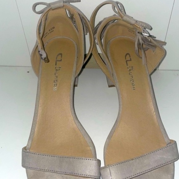 Gray tassel heels gray suede heels block heels ankle strap heels - Picture 9 of 10